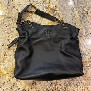 ✨LARGE BLACK TORY BURCH HOBO BAG✨